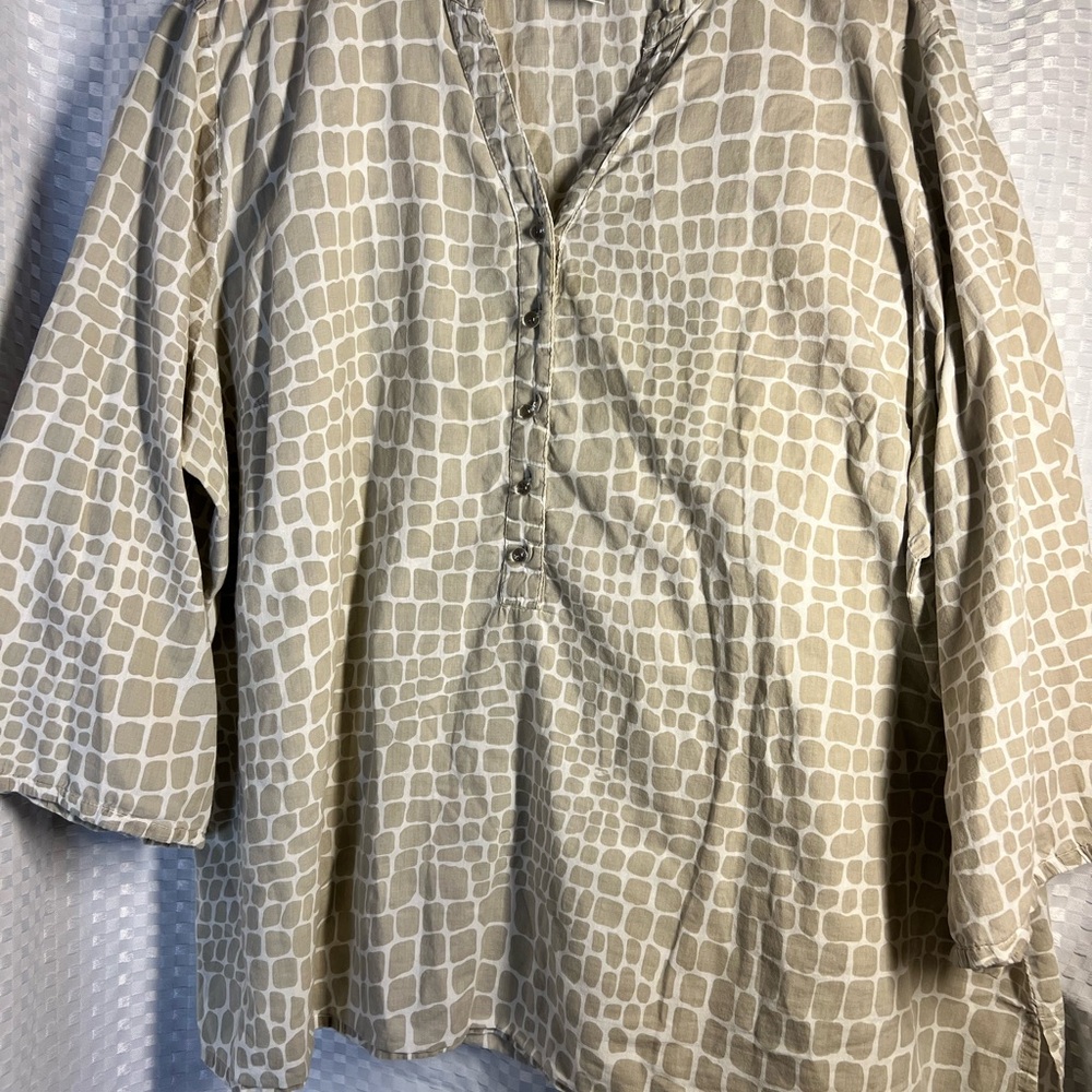 Rebecca‎ Malone Cream Geometric Blouse